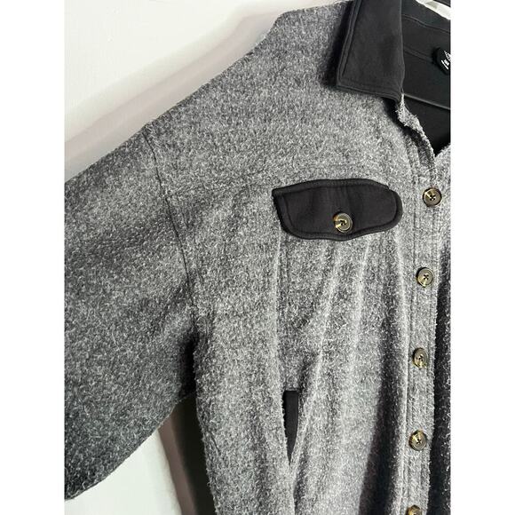 Pacsun Homecoming Button Down Shacket Size XS/S - Picture 4 of 6